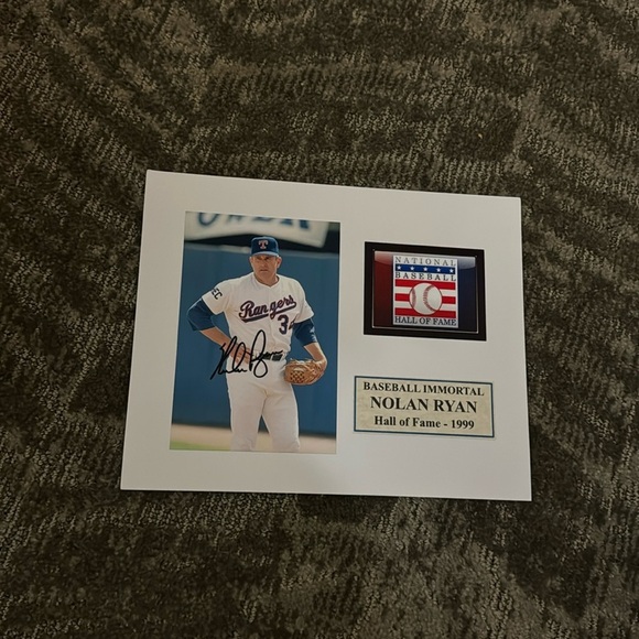 - Nolan Ryan autograph Texas Rangers photo - Picture 1 of 1